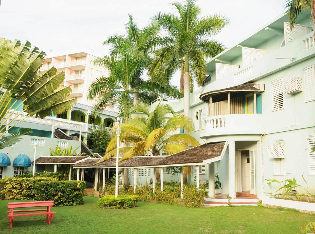 Doctors Cave Beach Hotel Montego Bay Buitenkant foto